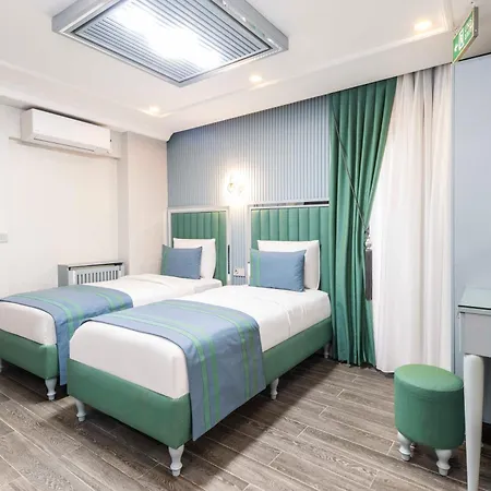 Santa Rio Gold Taxim 3*