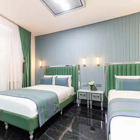 Santa Rio Gold Taxim 3*