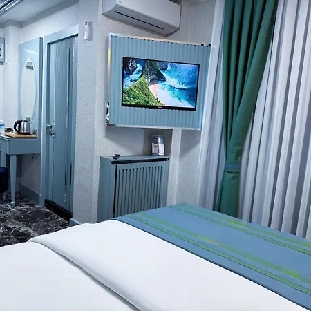 Отель Santa Rio Gold Taxim 3*