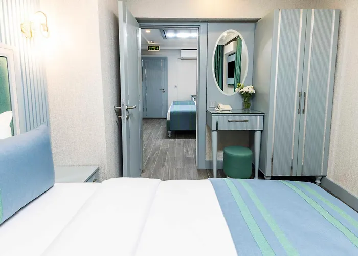 Santa Rio Gold Taxim Otel 3*