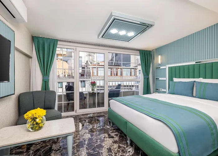 Santa Rio Gold Taxim 3*