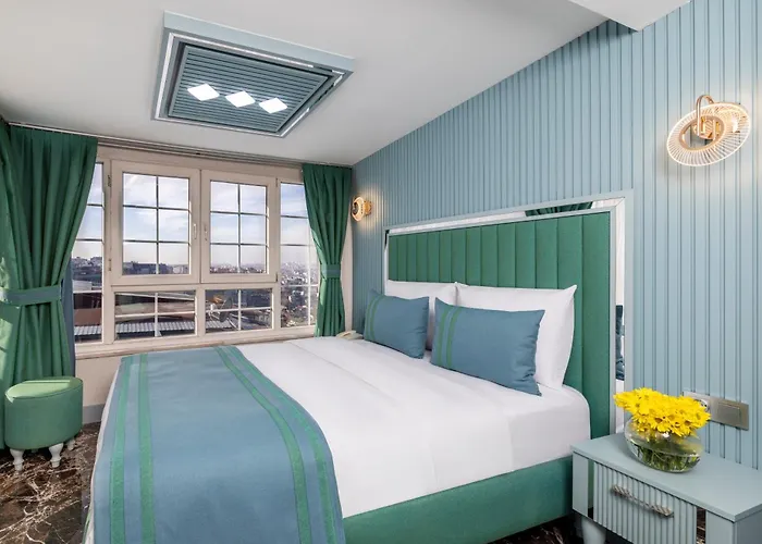 Santa Rio Gold Taxim Otel